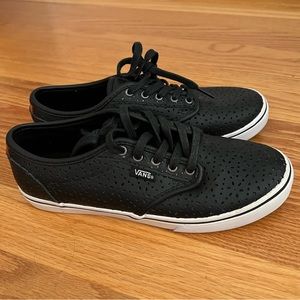 Vans Women Black Leather Perforated Lace Up Low Top Ultracrush Size 6